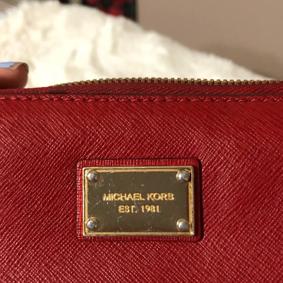 Michael Kors small red wallet - Picture 3 of 9